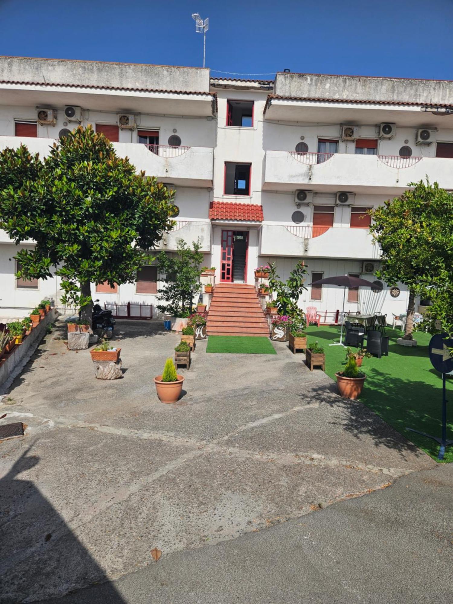 Hotel Souvenir Ercolano Exterior foto